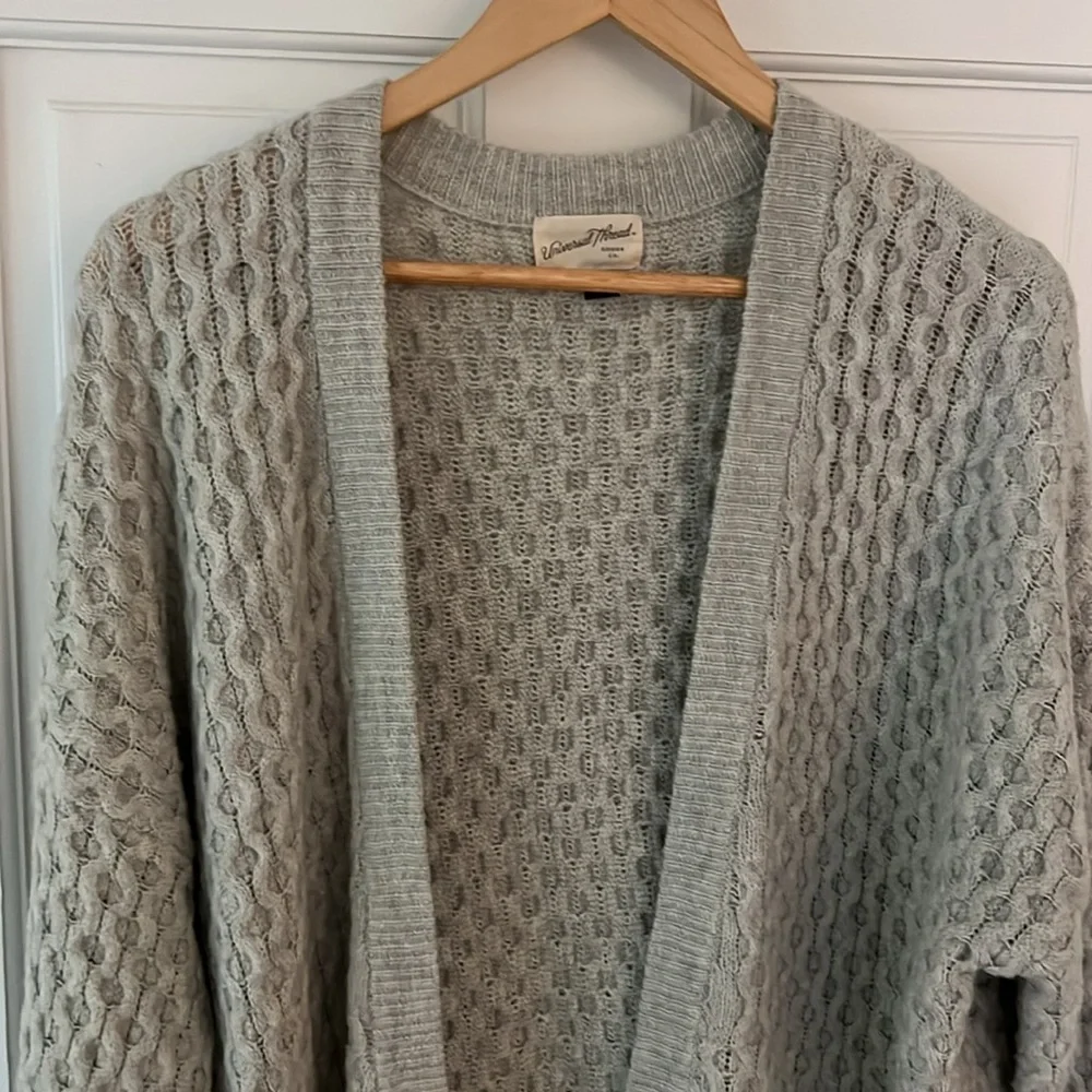 Universal Thread oversized cardigan - Picture 2 of 6
